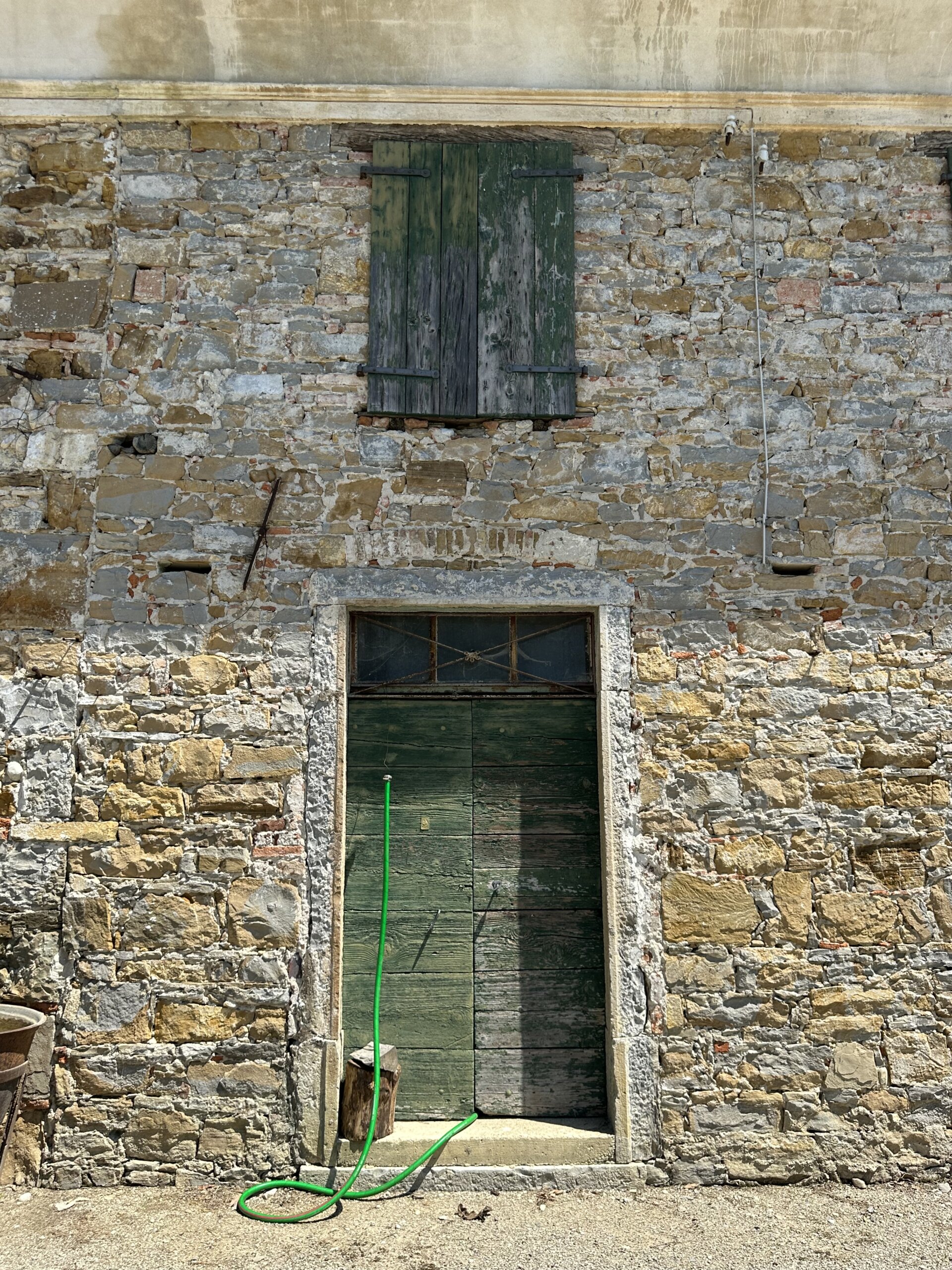 Casa agricola in sassi