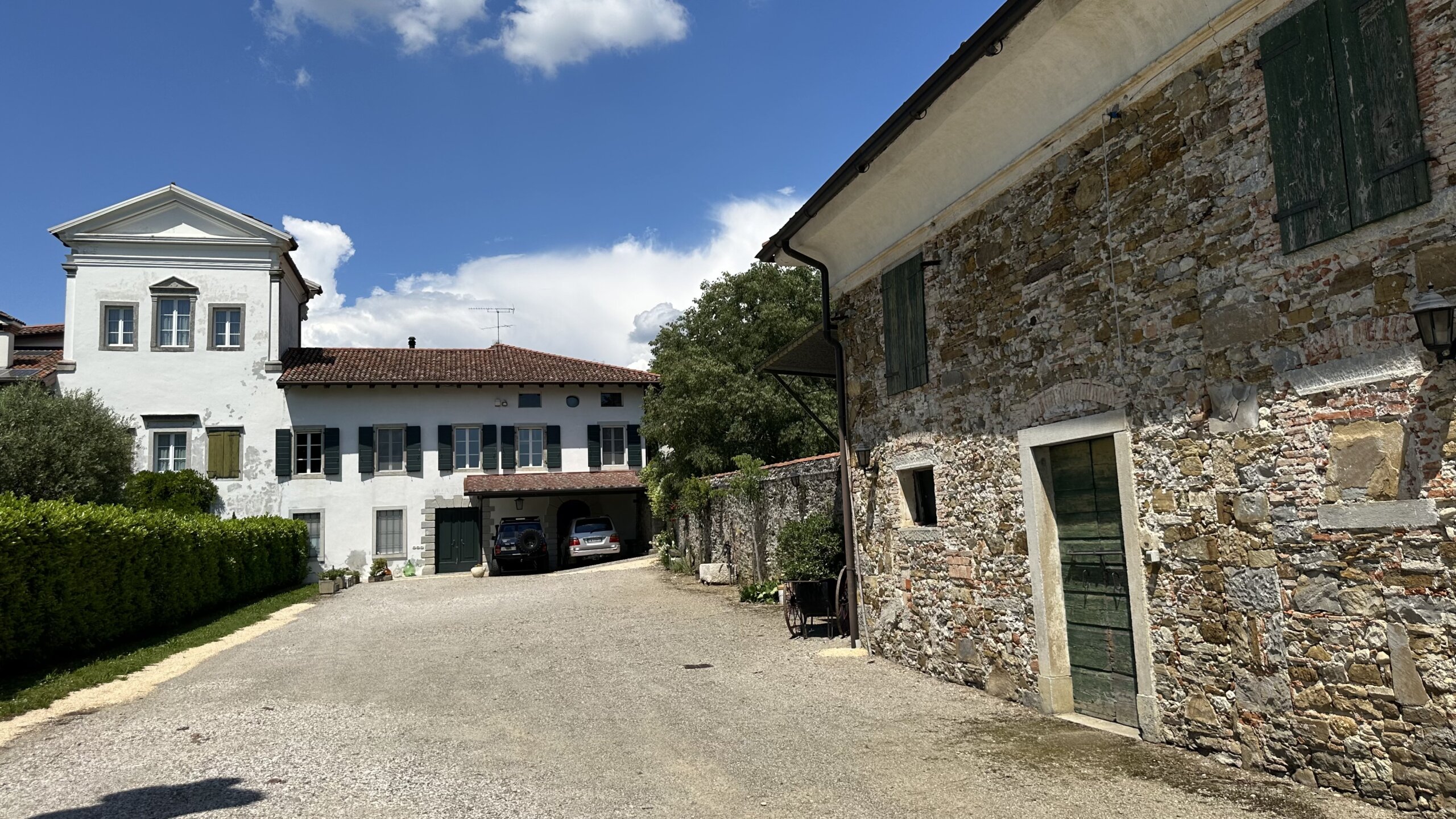 Casa agricola in sassi